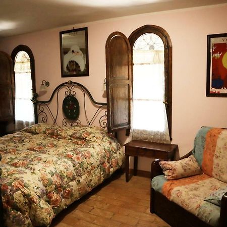 Casal D'Upupa Bed and Breakfast San Cesareo Eksteriør billede